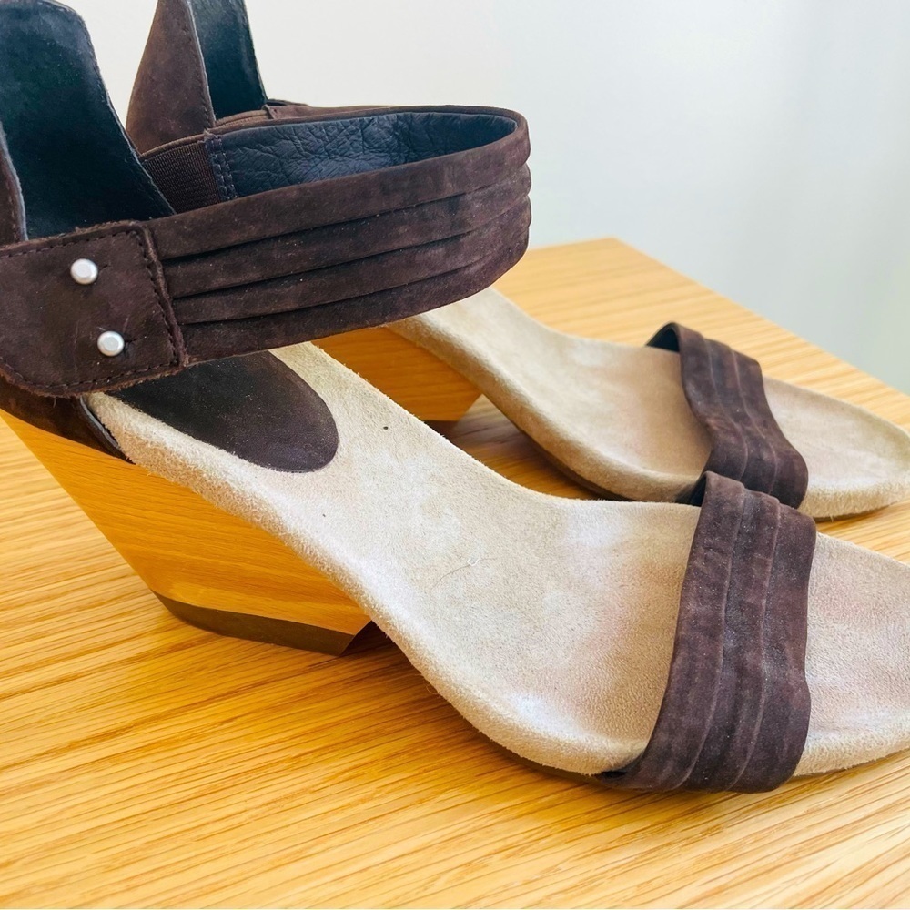 Camper (Spain) Brown Suede Wedge Sandals 9.5​​​​​​​​​​